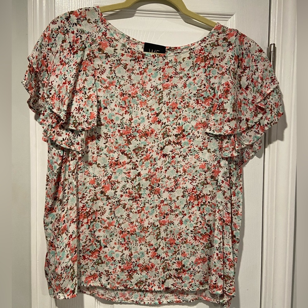 W5 Floral Ruffle Short Sleeve Blouse in Mint and Coral